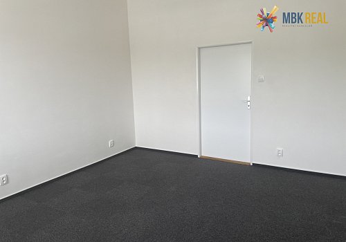 Pronájem komerčního prostoru v Tišnově - 103300