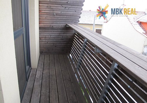 Pronájem bytu 2+kk s terasou PRONAJATO! - 106153